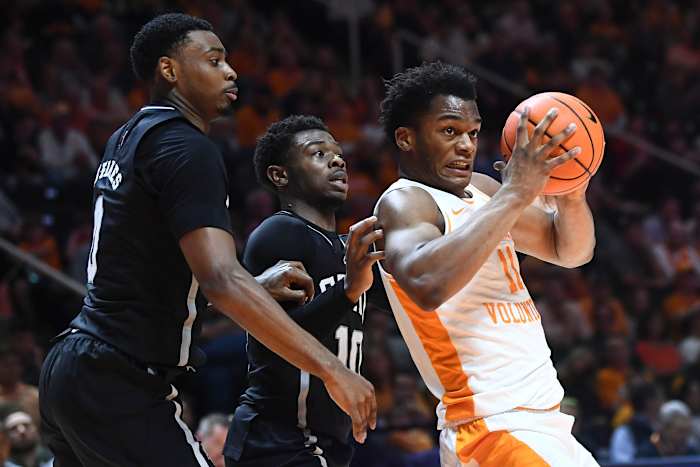 Tennessee F Tobe Awaka